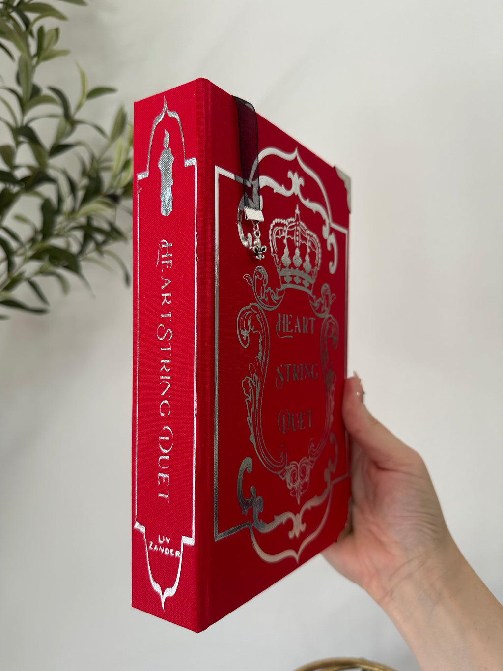 The Hearstring Duet | Liv Zander | Crown Me Dead | Crown Me Yours | Dark Romance | Special Edition | Handmade Book