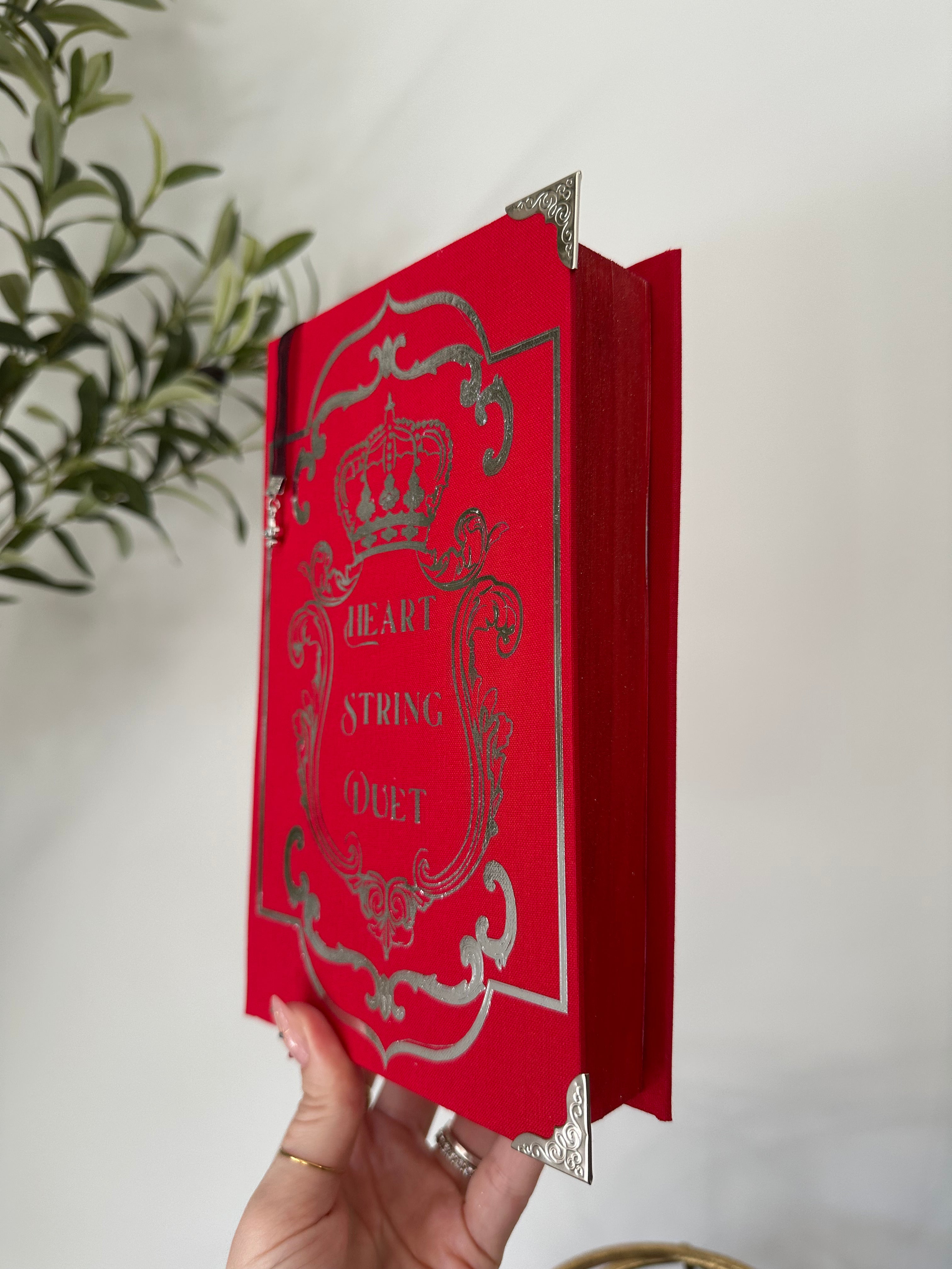 The Hearstring Duet | Liv Zander | Crown Me Dead | Crown Me Yours | Dark Romance | Special Edition | Handmade Book